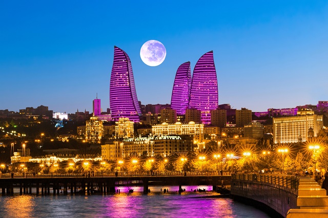 تذاكر طيران الى اذربيجان من مطار دبى