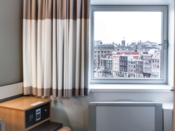 ibis Amsterdam Centre