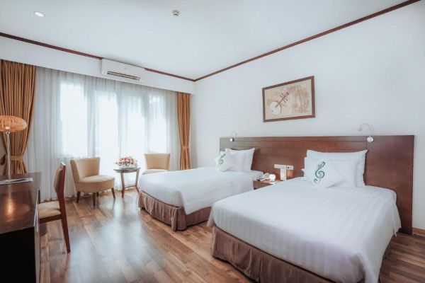 Thang Long Opera Hotel