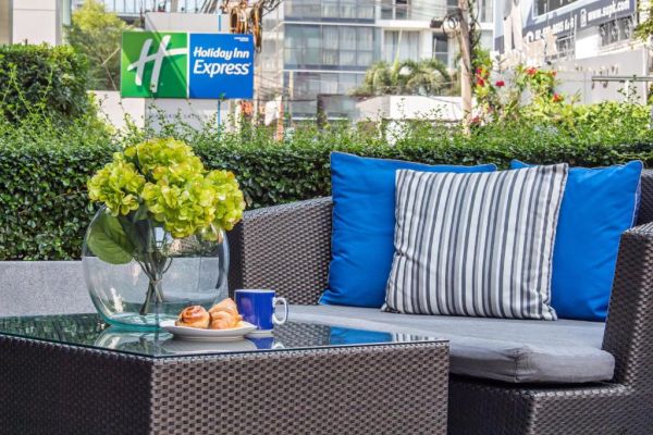 Holiday Inn Express Bangkok Sathorn by IHG