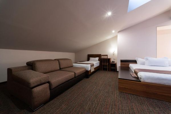 Bass Boutique Hotel