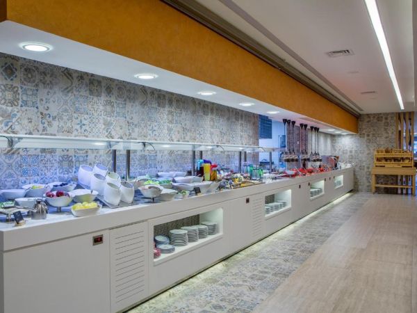 Holiday Inn Antalya - Lara, an IHG Hotel