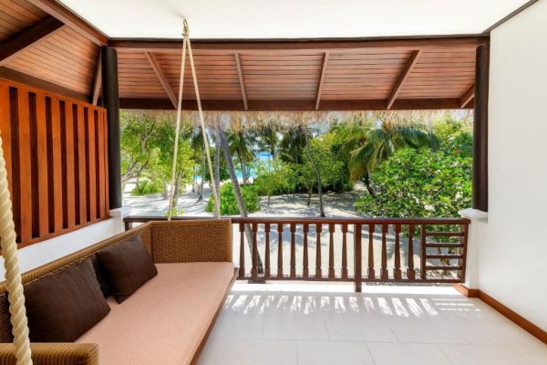 Sheraton Maldives Full Moon Resort