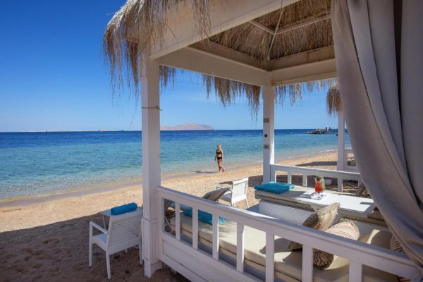 Sunrise Arabian Beach Resort