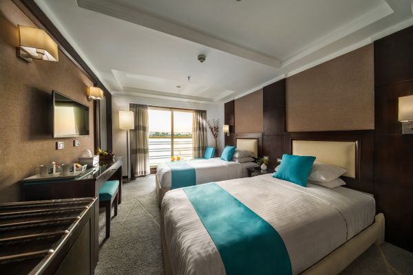 Farah Nile Cruise
