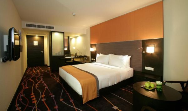 Radisson Suites Bangkok