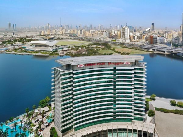 كراون بلازا دبي فيستيفال سيتي