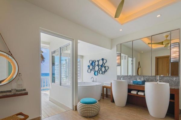 Centara Grand Island Resort & Spa