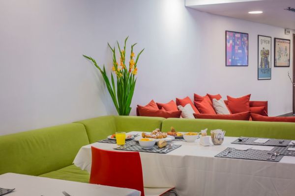 Novus City Hotel