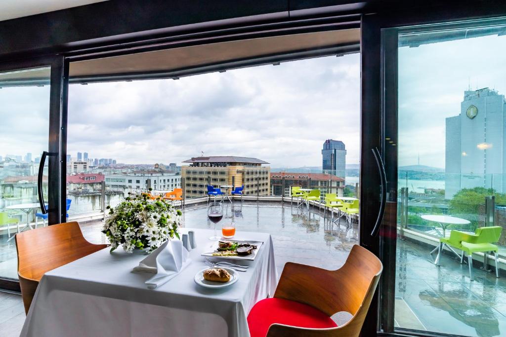 Point Hotel Taksim