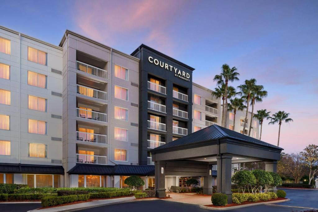 Courtyard By Marriott Orlando Downtown