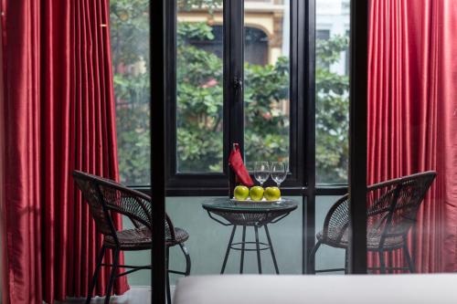 Hanoi Ancient Paradise Hotel