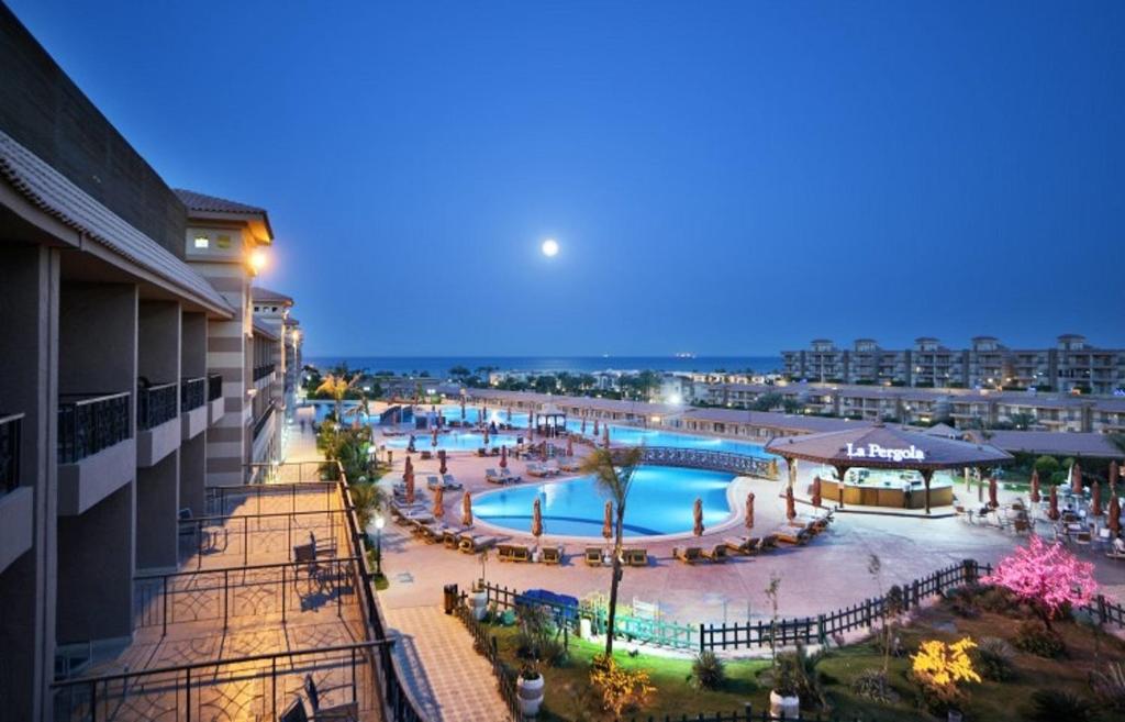 Coral Sea Beach Resort