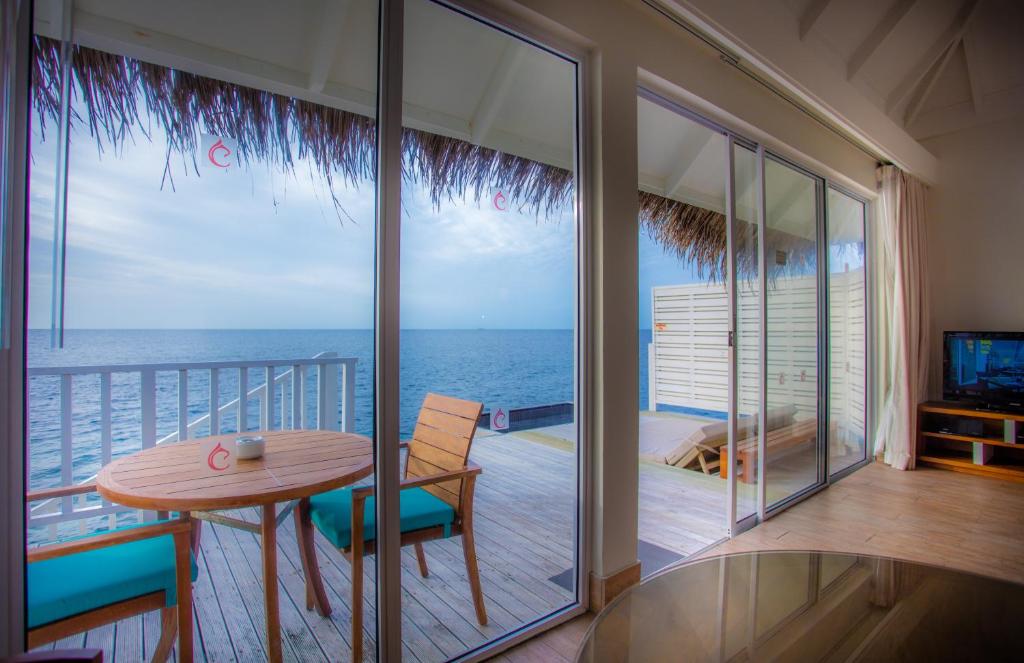 Maldives - Centara Grand Island Resort & Spa